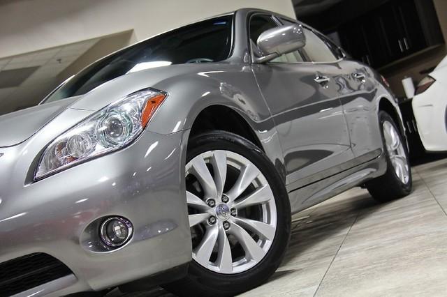 New-2011-Infiniti-M37X-AWD-x