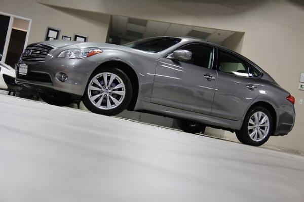New 2011 Infiniti M37X AWD x for sale Sold at Chicago Motor Cars in West Chicago IL 60185 4