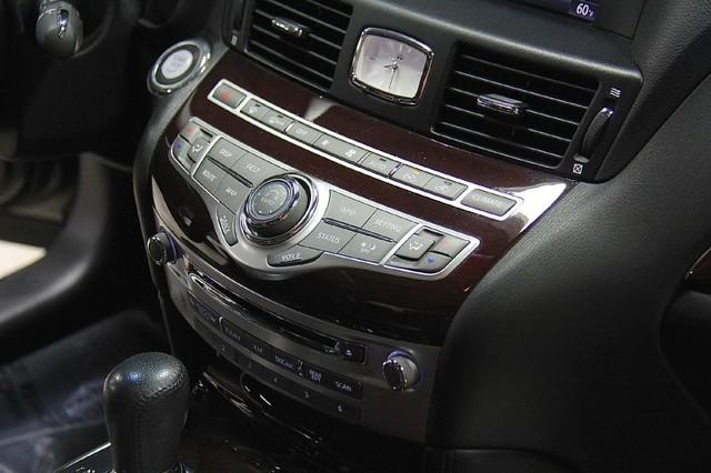 New-2011-Infiniti-M37X-AWD-x