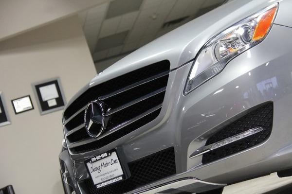 New 2012 Mercedes-Benz R350 4Matic for sale Sold at Chicago Motor Cars in West Chicago IL 60185 6