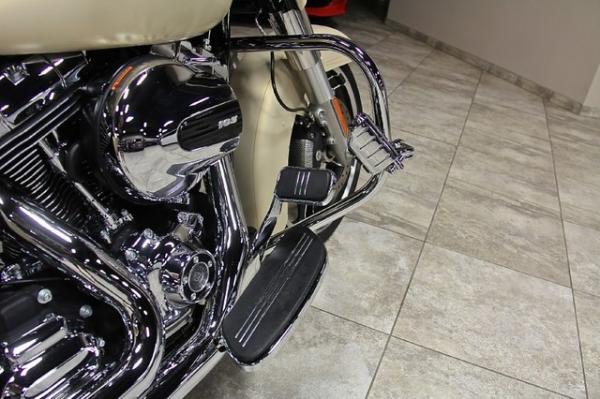 New-2014-Harley-Davidson-Street-Glide-Special-FLHXS