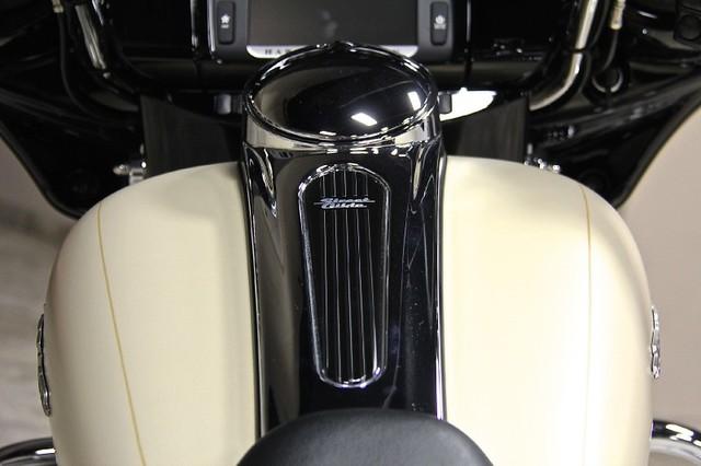 New-2014-Harley-Davidson-Street-Glide-Special-FLHXS