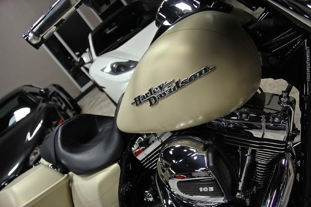 New-2014-Harley-Davidson-Street-Glide-Special-FLHXS