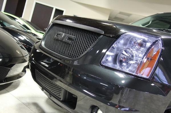 New 2012 GMC Yukon XL Denali for sale Sold at Chicago Motor Cars in West Chicago IL 60185 5