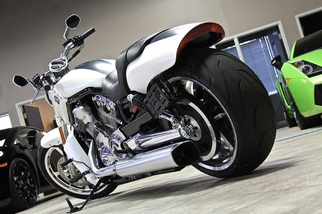 New-2011-Harley-Davidson-V-Rod-Muscle