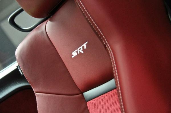 New-2013-Dodge-Challenger-SRT8