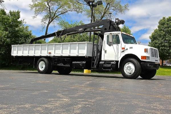 New 2002 International 4900 DT466E Turbo Diesel for sale Sold at Chicago Motor Cars in West Chicago IL 60185 2