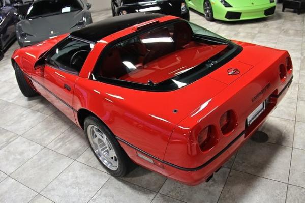 New-1990-Chevrolet-Corvette-ZR1