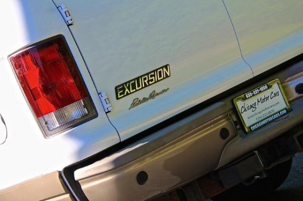 New-2003-Ford-Excursion-Eddie-Bauer