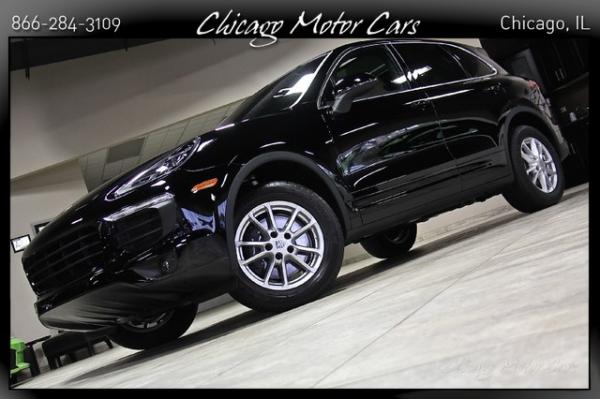 Used 2016 Porsche Cayenne V6 for sale Sold at Chicago Motor Cars in West Chicago IL 60185 3
