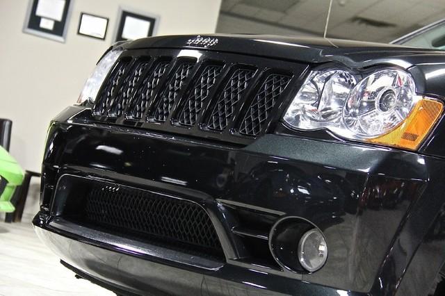 New-2010-Jeep-Grand-Cherokee-SRT-8