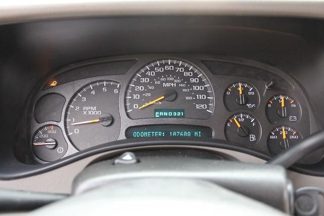 New-2004-Chevrolet-Silverado-2500-Crew-Cab-LT-Plow