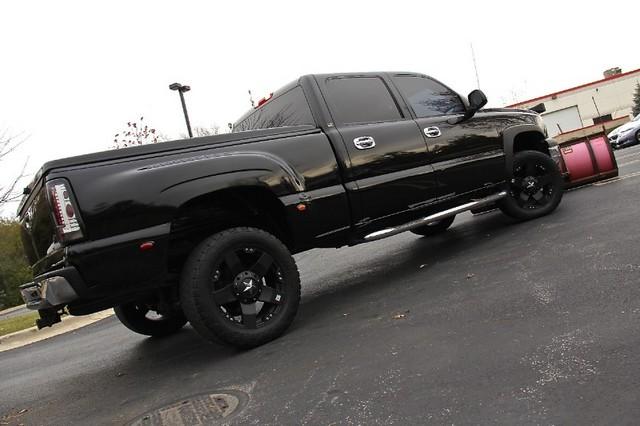 New-2004-Chevrolet-Silverado-2500-Crew-Cab-LT-Plow