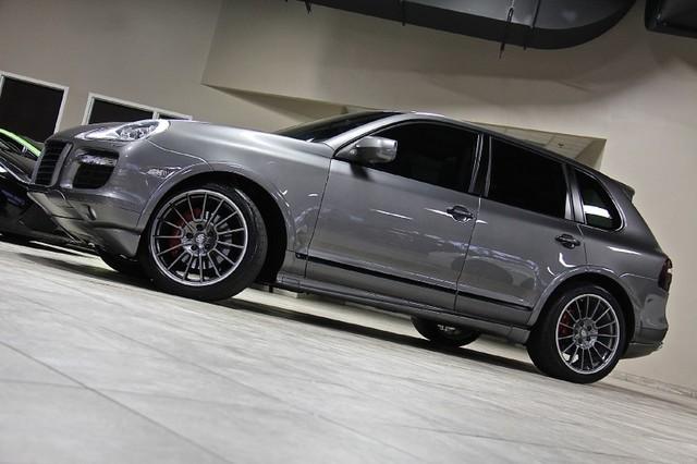 New-2010-Porsche-Cayenne-GTS-AWD