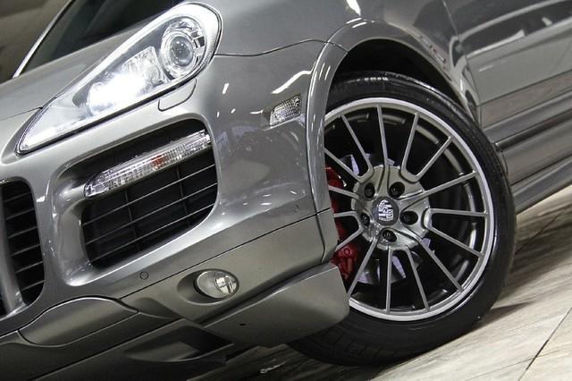 New-2010-Porsche-Cayenne-GTS-AWD