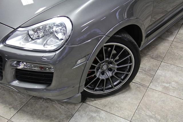 New-2010-Porsche-Cayenne-GTS-AWD