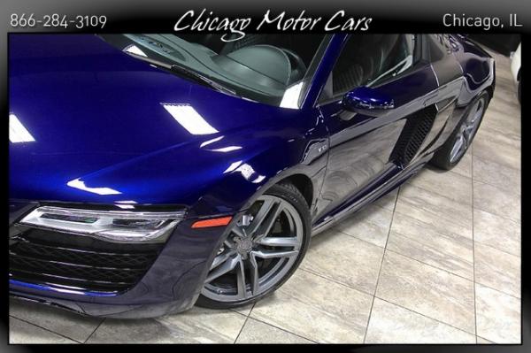 Used 2014 Audi R8 Quattro V10 for sale Sold at Chicago Motor Cars in West Chicago IL 60185 6