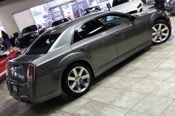 New-2012-Chrysler-300-SRT8-SRT8