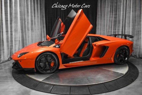 Used 2012 Lamborghini Aventador LP700-4 Coupe MSRP $428K+ Transparent Engine Bay! LOADED! for sale Sold at Chicago Motor Cars in West Chicago IL 60185 1