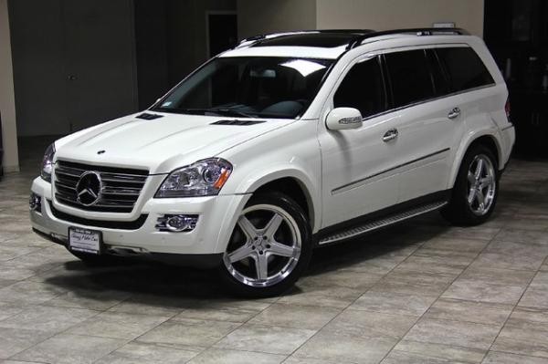 New 2008 Mercedes-Benz GL550 4 Matic for sale Sold at Chicago Motor Cars in West Chicago IL 60185 3