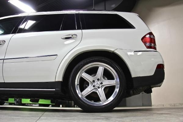 New-2008-Mercedes-Benz-GL550-4-Matic