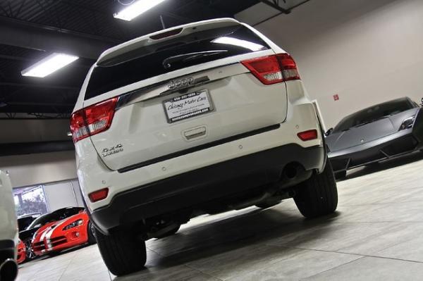 New-2011-Jeep-Grand-Cherokee-Laredo-4WD