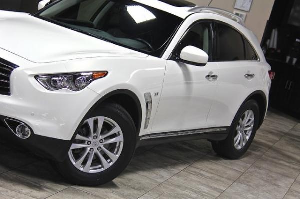 New 2014 Infiniti QX70 AWD for sale Sold at Chicago Motor Cars in West Chicago IL 60185 4