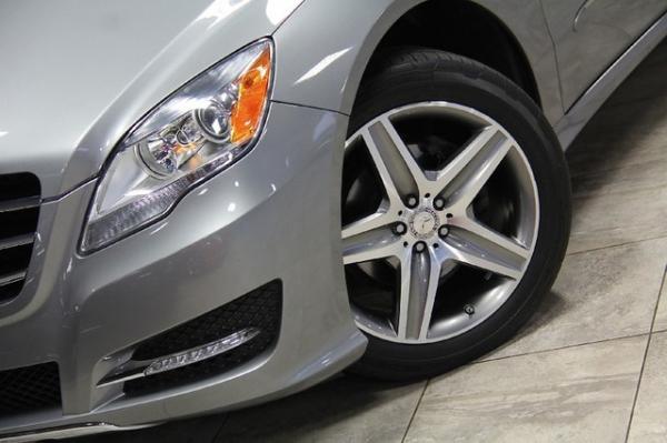 New 2012 Mercedes-Benz R350 4Matic for sale Sold at Chicago Motor Cars in West Chicago IL 60185 4