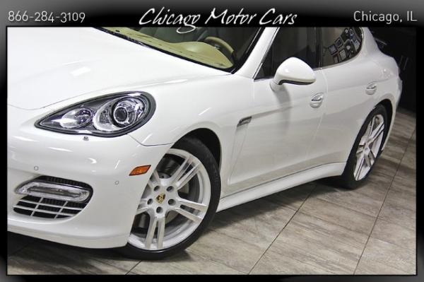 Used 2010 Porsche Panamera Turbo for sale Sold at Chicago Motor Cars in West Chicago IL 60185 6