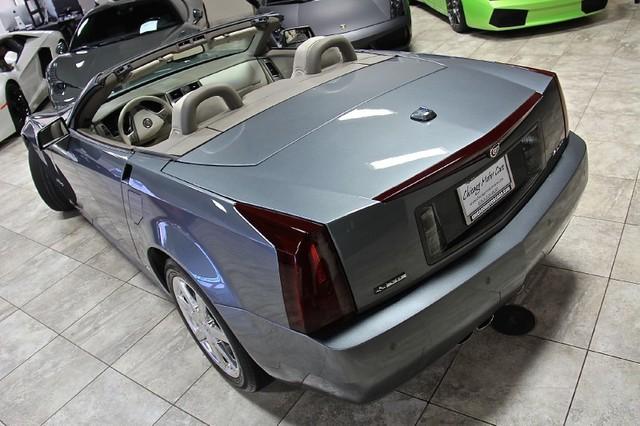 New-2004-Cadillac-XLR