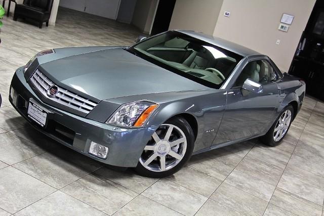 New-2004-Cadillac-XLR