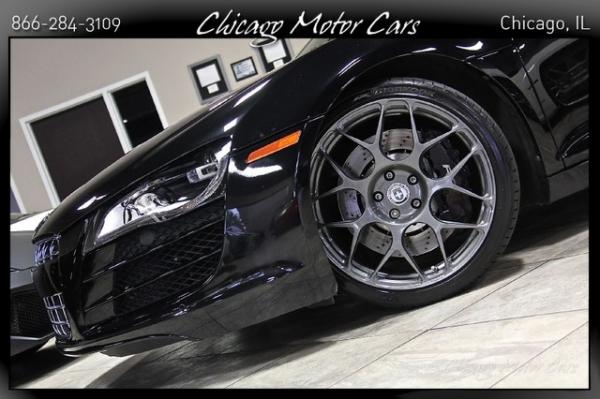 Used 2009 Audi R8 V10 Quattro for sale Sold at Chicago Motor Cars in West Chicago IL 60185 4