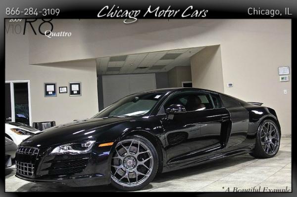 Used 2009 Audi R8 V10 Quattro for sale Sold at Chicago Motor Cars in West Chicago IL 60185 1
