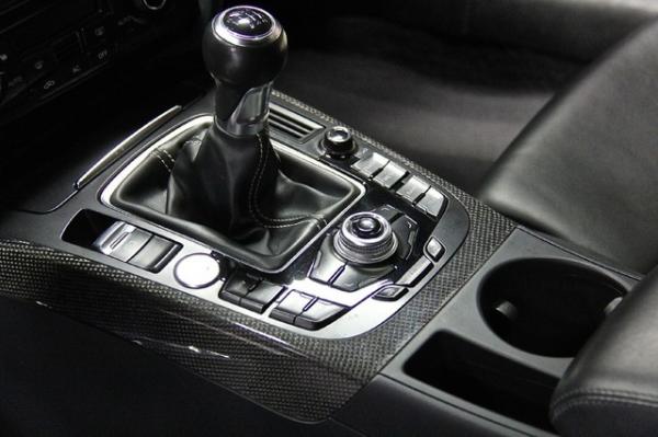 New-2010-Audi-S5-Prestige-Quattro