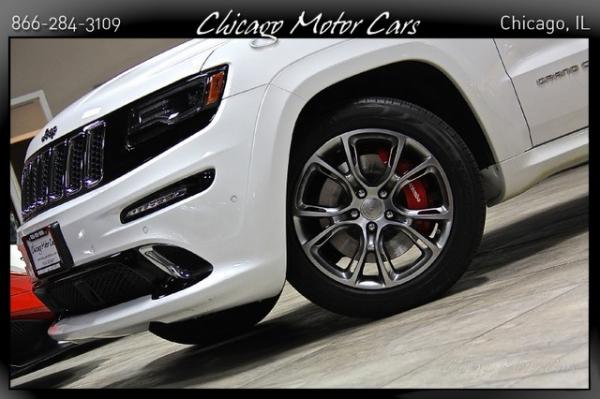 Used 2015 Jeep Grand Cherokee SRT8 for sale Sold at Chicago Motor Cars in West Chicago IL 60185 3