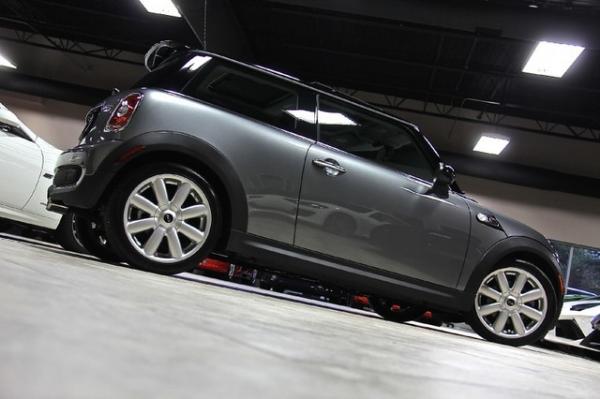 New-2010-MINI-Cooper-Hardtop-S