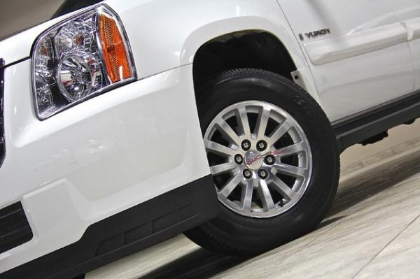 New 2008 GMC Yukon Hybrid SLT for sale Sold at Chicago Motor Cars in West Chicago IL 60185 4