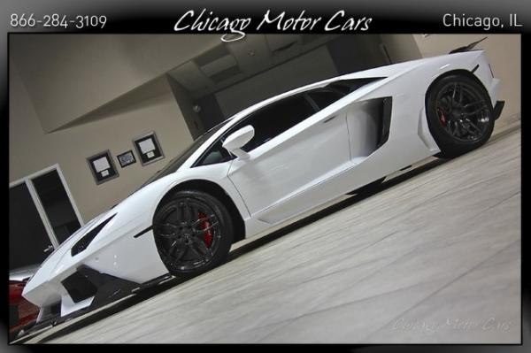 Used 2012 Lamborghini Aventador LP700-4 LP 700-4 for sale Sold at Chicago Motor Cars in West Chicago IL 60185 4