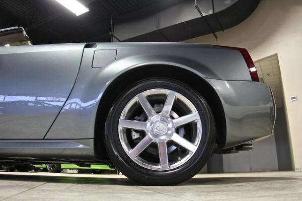 New-2004-Cadillac-XLR