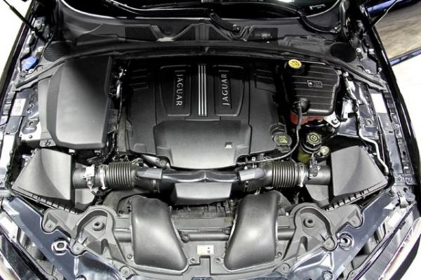 New-2012-Jaguar-XF-Portfolio