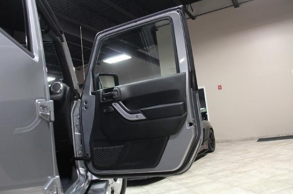 New-2014-Jeep-Wrangler-Unlimited-Sahara-4WD