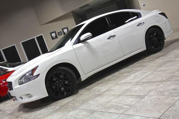 New-2010-Nissan-Maxima