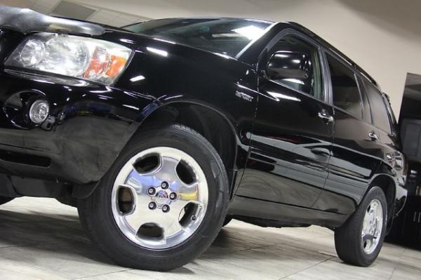 New 2006 Toyota Highlander for sale Sold at Chicago Motor Cars in West Chicago IL 60185 4