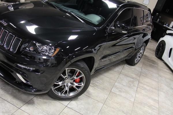 New-2012-Jeep-Grand-Cherokee-SRT8-4WD