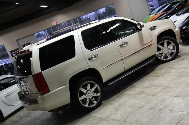 New-2008-Cadillac-Escalade-AWD