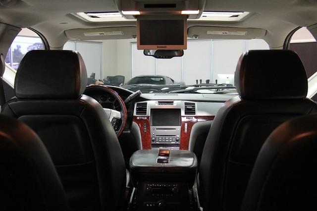 New-2008-Cadillac-Escalade-AWD