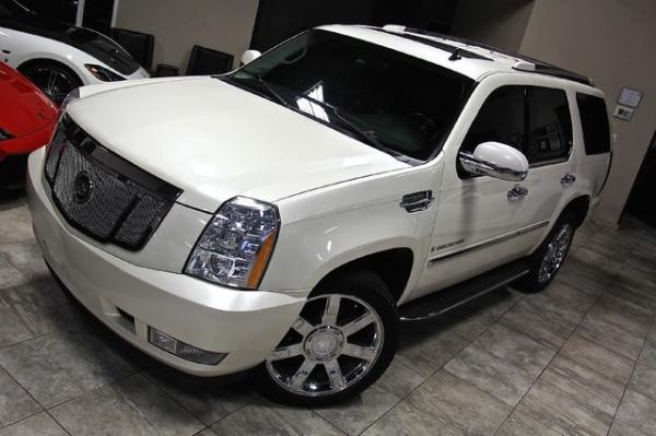 New 2008 Cadillac Escalade AWD for sale Sold at Chicago Motor Cars in West Chicago IL 60185 6