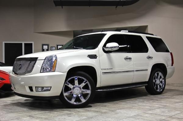 New 2008 Cadillac Escalade AWD for sale Sold at Chicago Motor Cars in West Chicago IL 60185 1