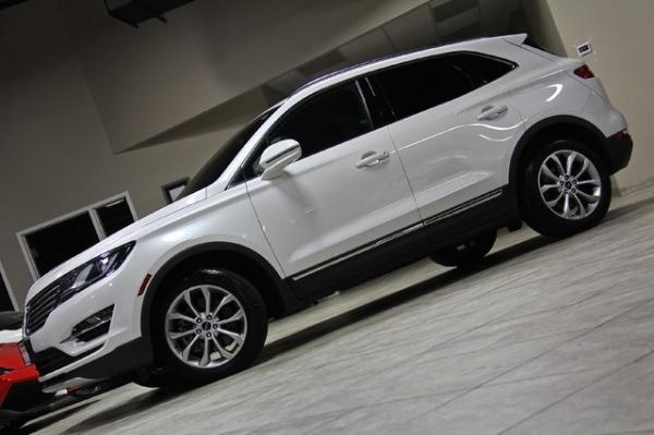 New 2015 LINCOLN MKC AWD for sale Sold at Chicago Motor Cars in West Chicago IL 60185 3