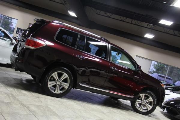 New-2011-Toyota-Highlander-Limited-Limited